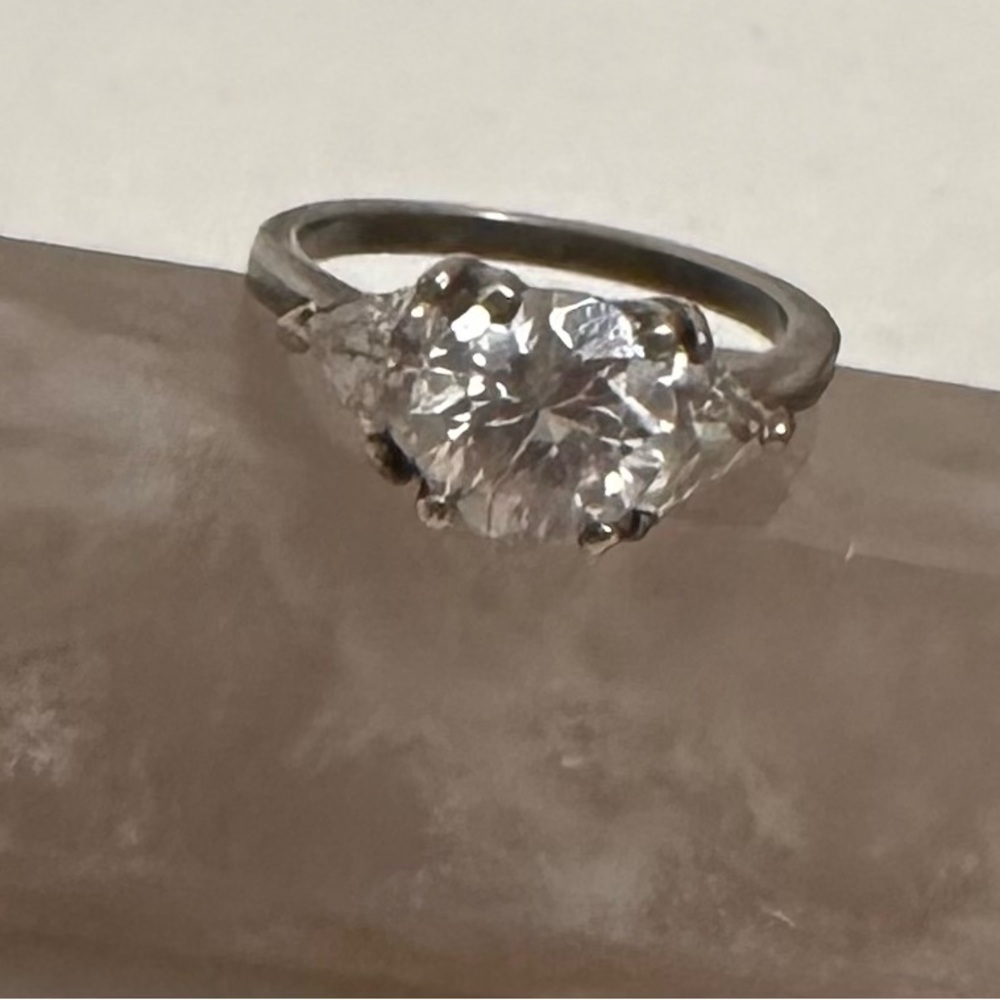 Sterling Rhinestone Wedding Ring - image 8